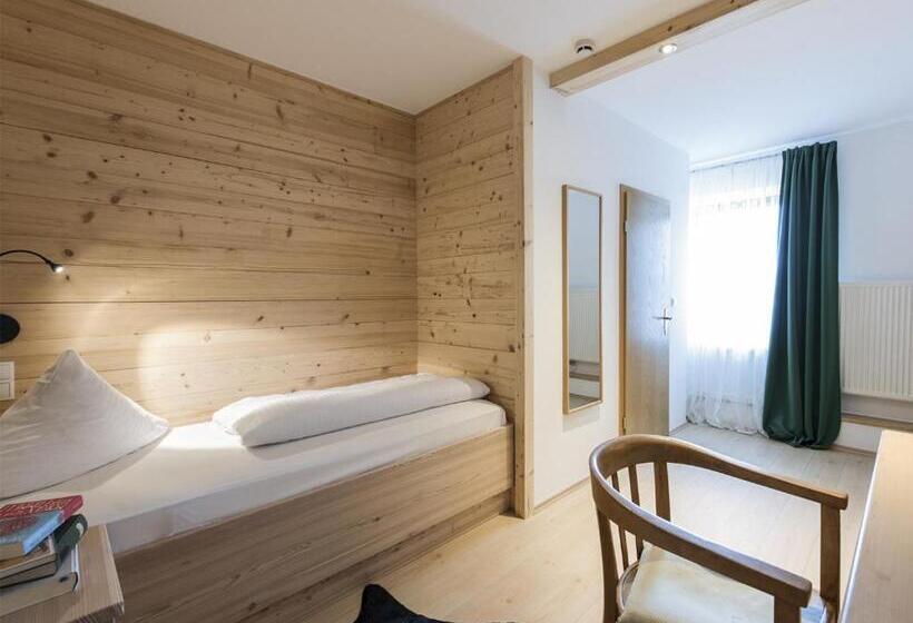 膳宿费 Forstnerwirt Hotel | Stubn | Biergarten