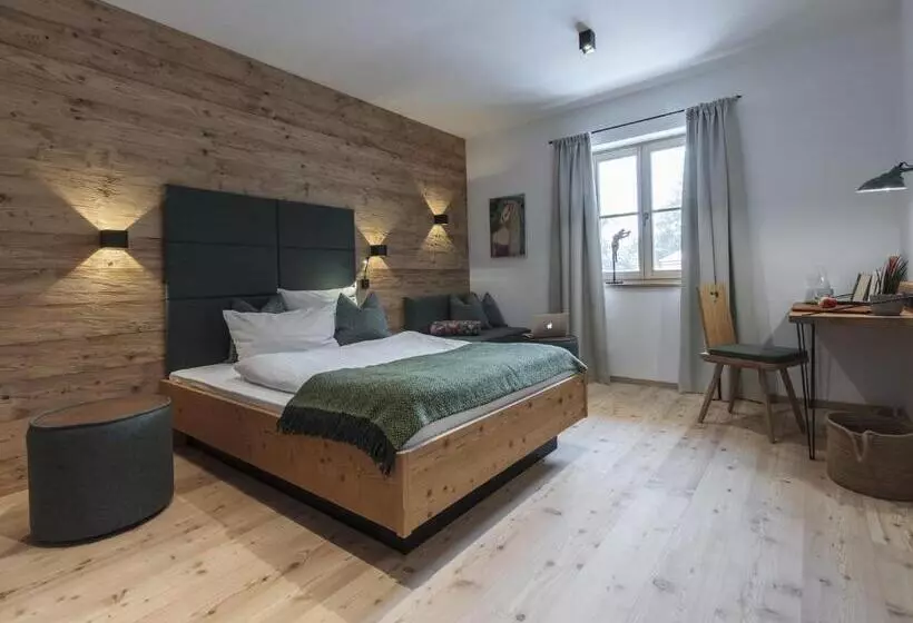 Пансион Forstnerwirt Hotel | Stubn | Biergarten