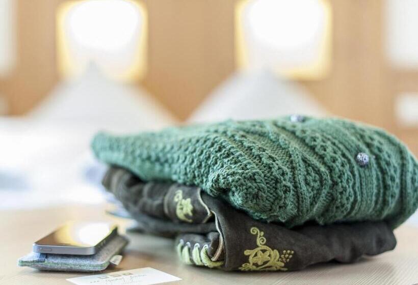 膳宿费 Forstnerwirt Hotel | Stubn | Biergarten