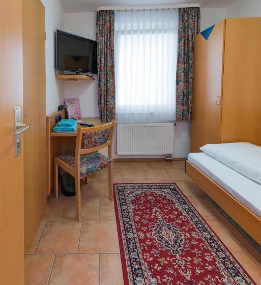 펜션 Adler Mit Gasthaus