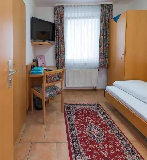 Pensão Adler Mit Gasthaus