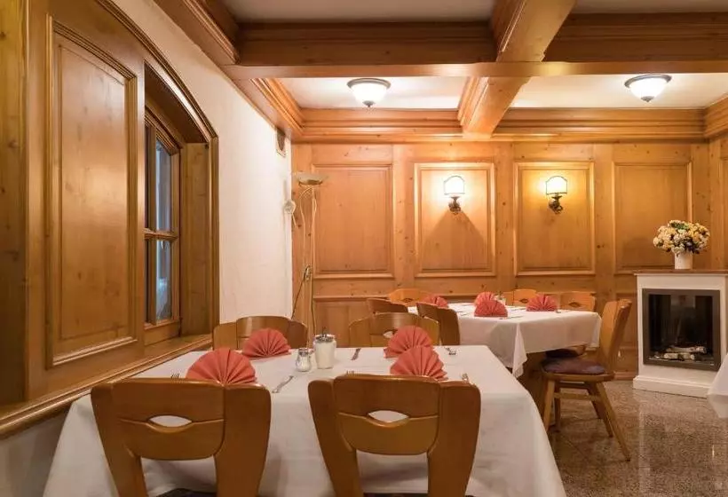 Pensão Adler Mit Gasthaus