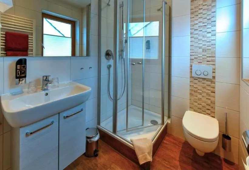 Pensió Gasthof Zur Post