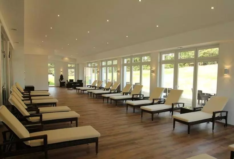 ペンション Gästehaus Dorflinde