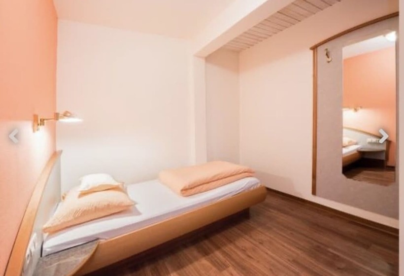 Пансион Landgasthaus Waldhorn