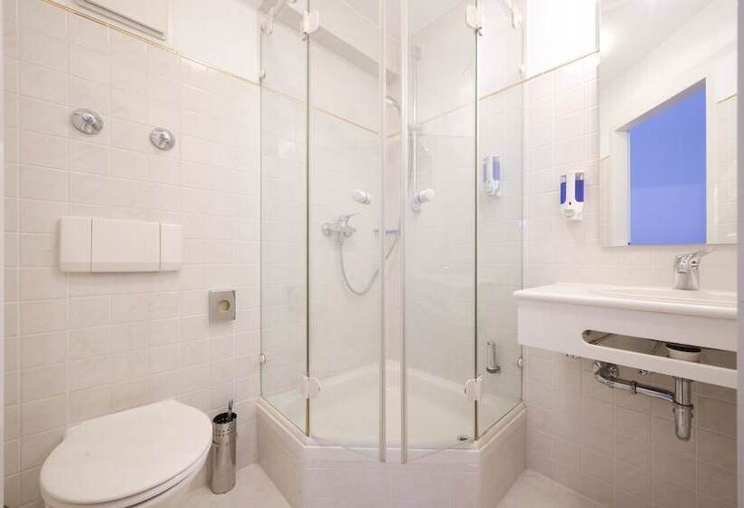 Tafernwirtschaft Hotel Schönbrunn