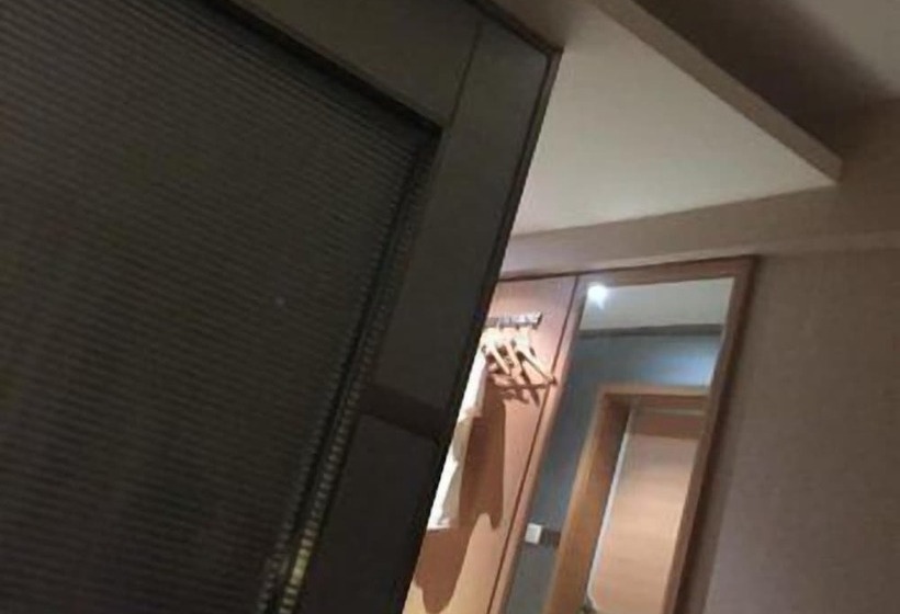 Apsaras Boutique Hotel