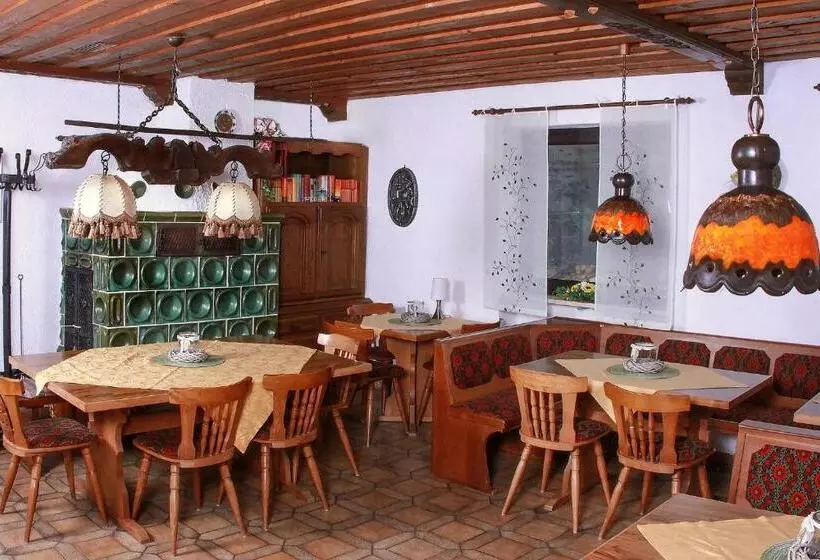 Bed and Breakfast Landhaus Am Forst