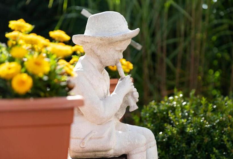 Hotel Garni Bergidyll Adults Only