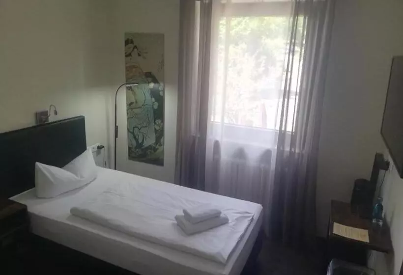 Отель Das Bergschlösschen