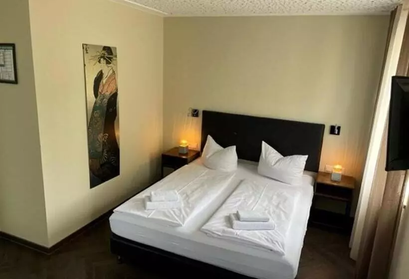 Отель Das Bergschlösschen