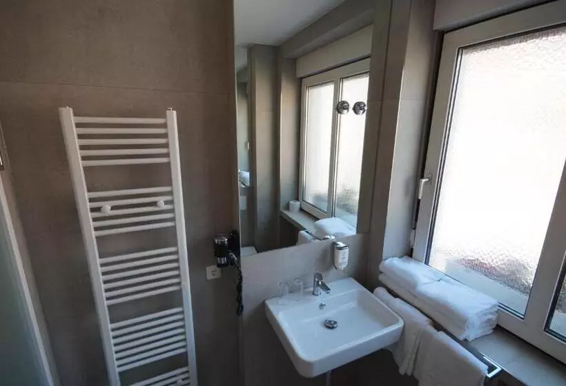 בית מלון כפרי Fischertor