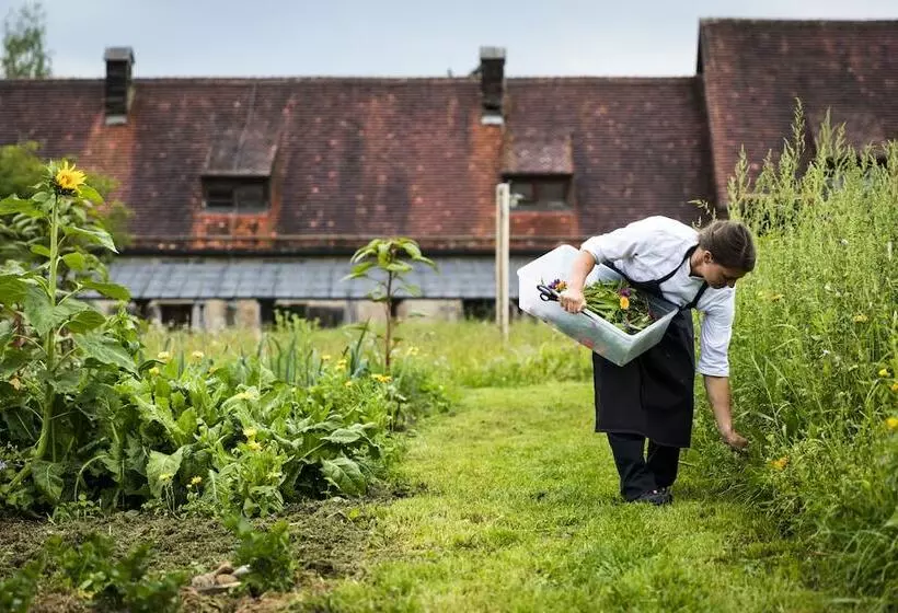 Отель Gut Sonnenhausen