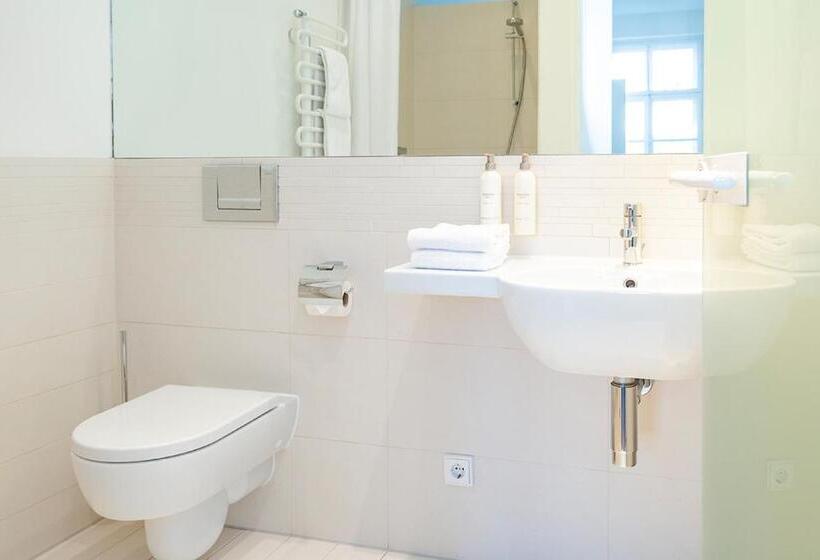 فندق Gut Sonnenhausen