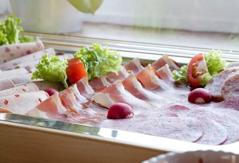 Отель Kaisers Das Kleine Stadt