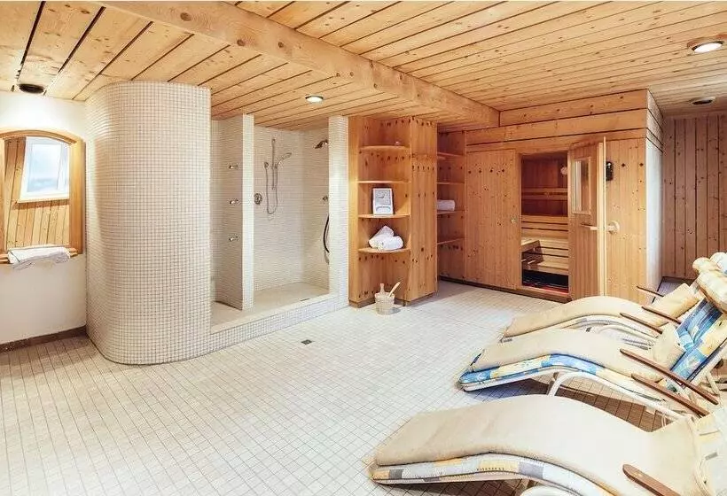 Отель Kaisers Das Kleine Stadt