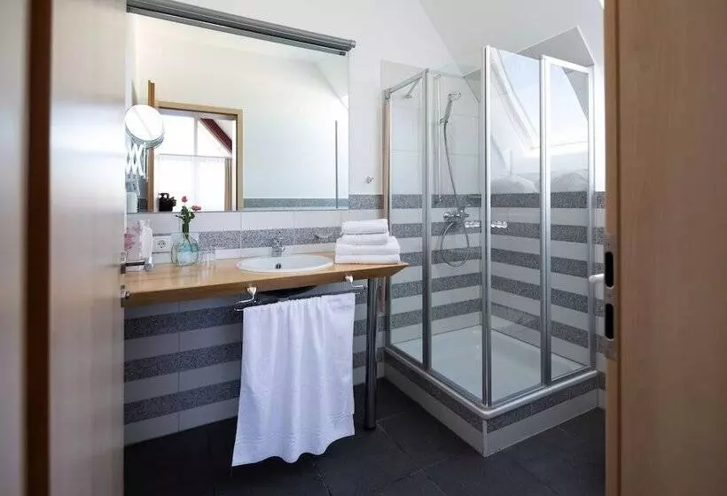 Отель Mainpromenade S