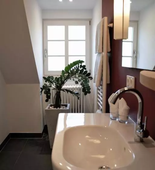 فندق Residenz Im Schloss Neuweier