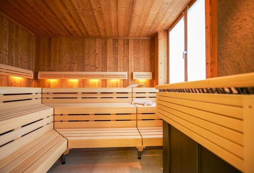 Отель Schloss Döttingen