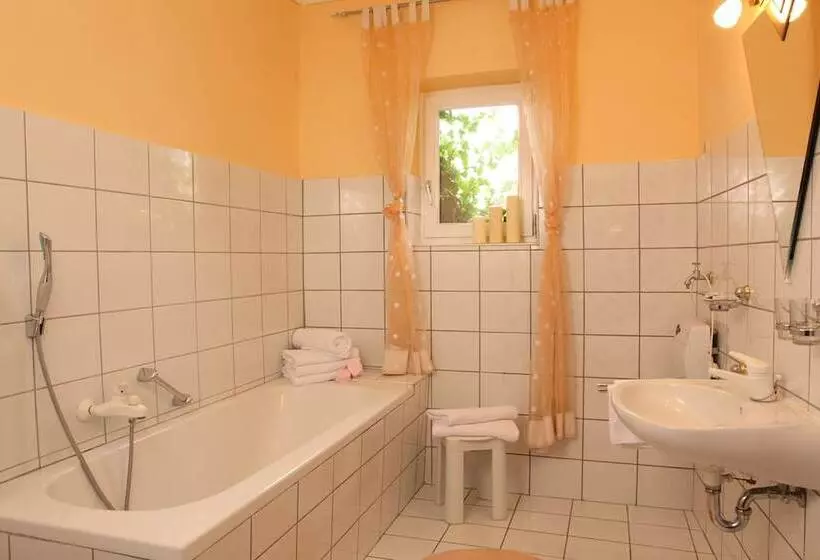 Отель Zum Stemplinger Hansl