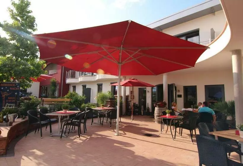 Main Vinotel Weingut Helmstetter