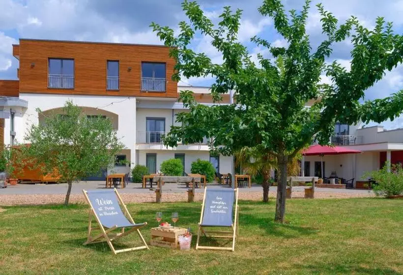 Main Vinotel Weingut Helmstetter