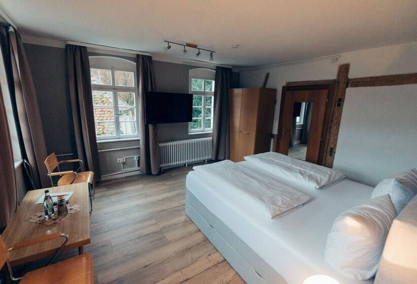 Majatalo Gasthof Hotel Zur Post