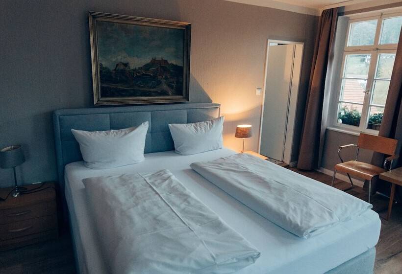 Majatalo Gasthof Hotel Zur Post