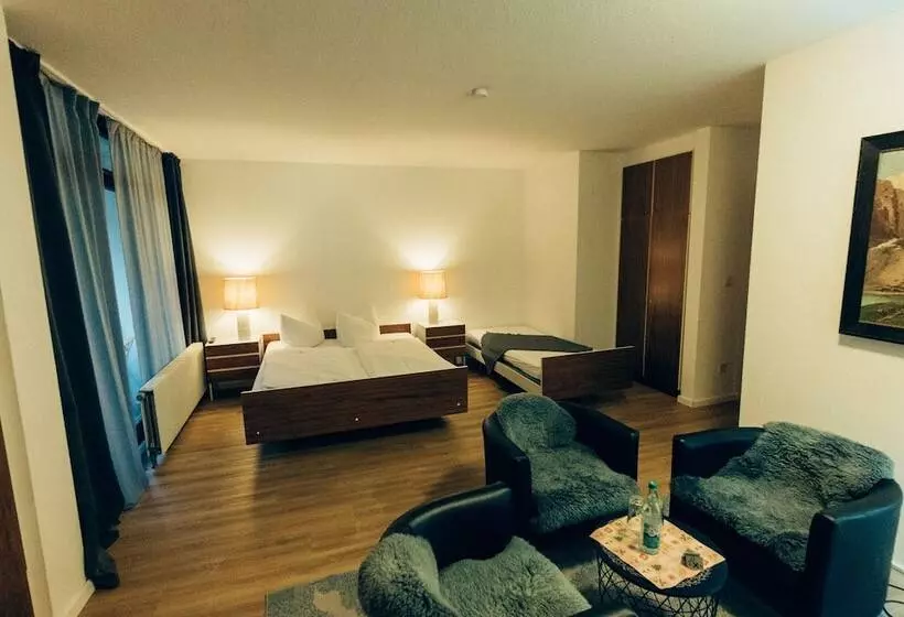 Пансион Gasthof Hotel Zur Post