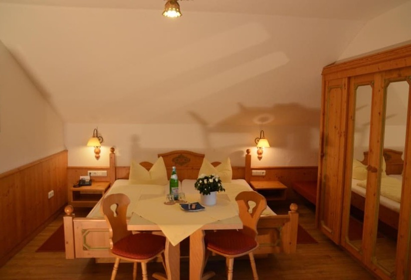 펜션 Gästehaus Maria