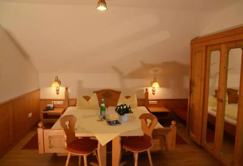 Pensionat Gästehaus Maria