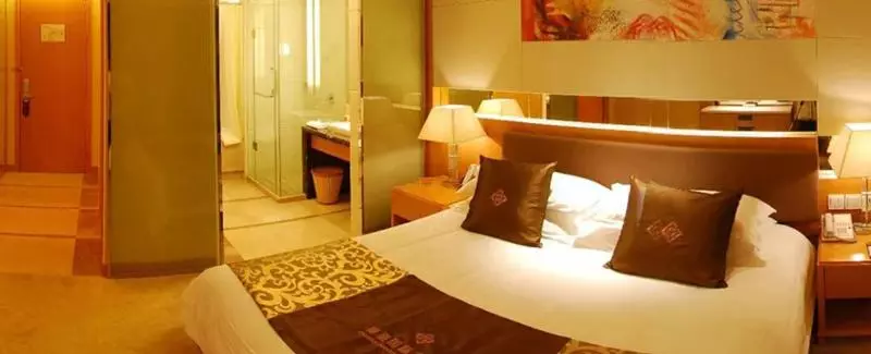 Отель Jialuan International