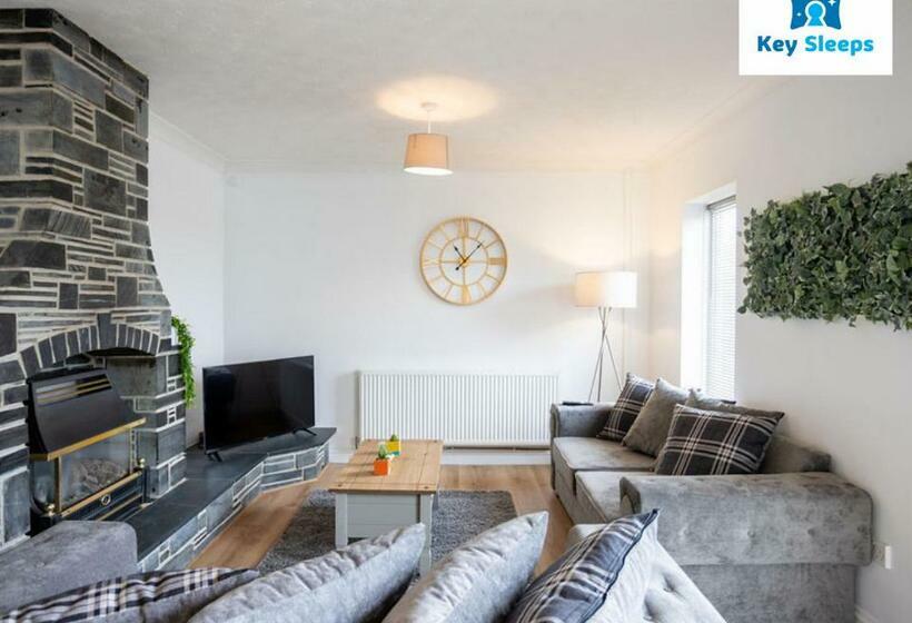 Beachside Family Staycation At Keysleeps   Pembrokeshire   Free Parking