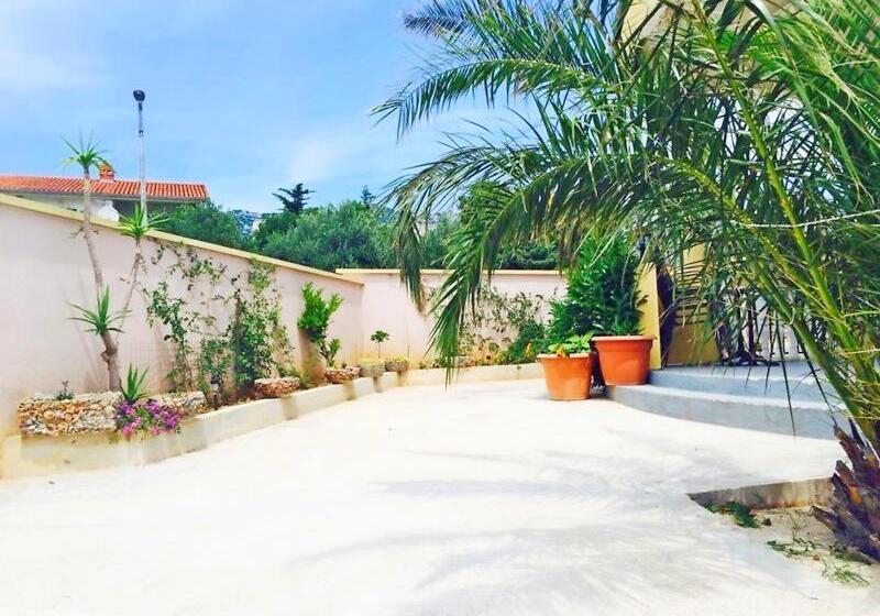 فندق Apartments Bucic