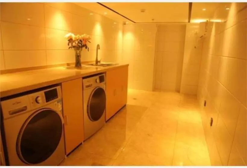 Hotelli City Comfort Inn Shenyang Railway Station Taiyuan Street Wanda Plaza
