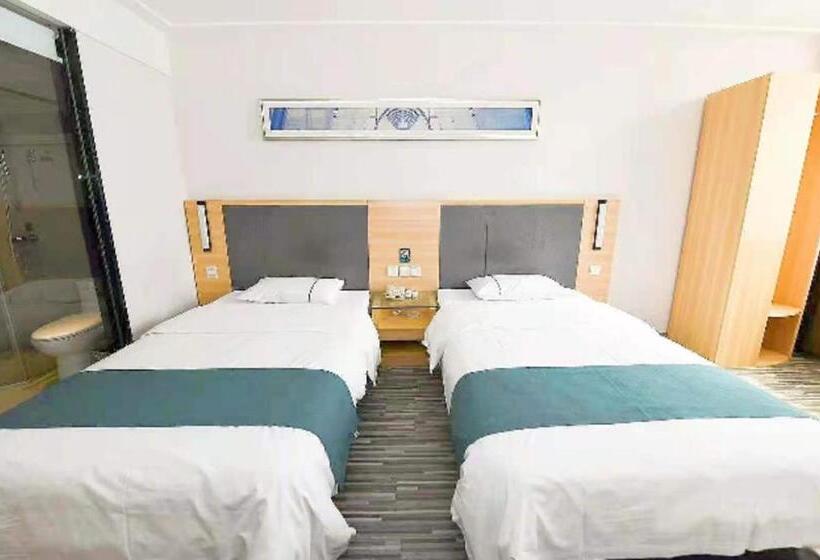 Отель City Comfort Inn Zhenjiang Dashikou Suning Plaza