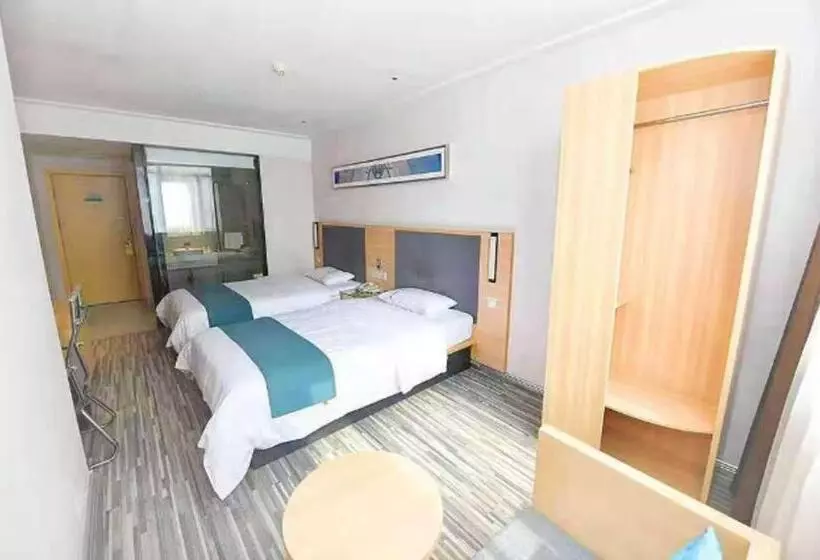 Hotelli City Comfort Inn Zhenjiang Dashikou Suning Plaza