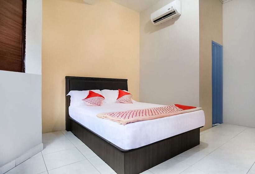 בית מלון כפרי Coffee Jodoh Homestay By Oyo Rooms