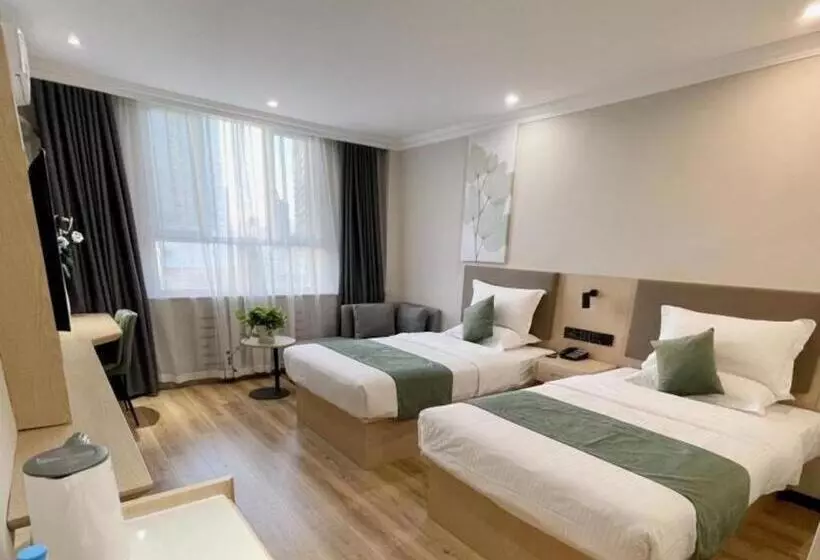 Hotelli Green Tree Inn Xinjiang Uygur Autonomous Region Korla Bazhou Bus Terminal Beishan Road Express