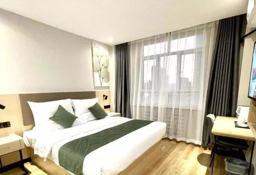 Hotelli Green Tree Inn Xinjiang Uygur Autonomous Region Korla Bazhou Bus Terminal Beishan Road Express