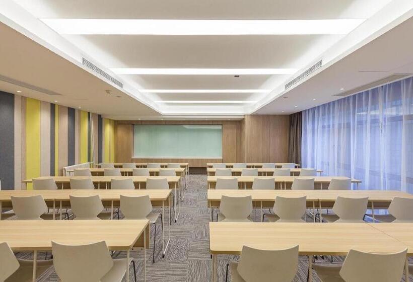 Hanting Premium Hotel Ji Nan Quancheng Road