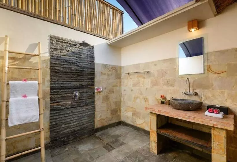 Hotelli Kandahill Bali