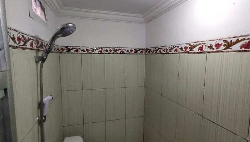 Szálloda Limasan Mbah Darmo