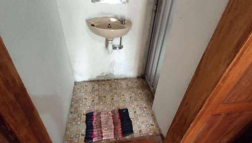 Szálloda Limasan Mbah Darmo