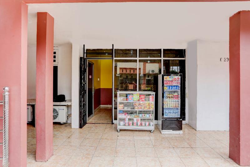 فندق Oyo 90190 Asha Kost Syariah