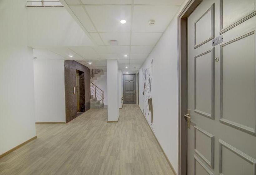 فندق Townhouse Golf Course Road