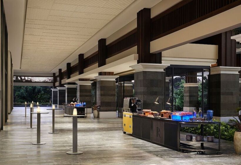 فندق Renaissance Bali Nusa Dua Resort