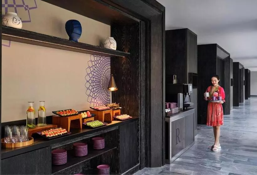 ホテル Renaissance Bali Nusa Dua Resort