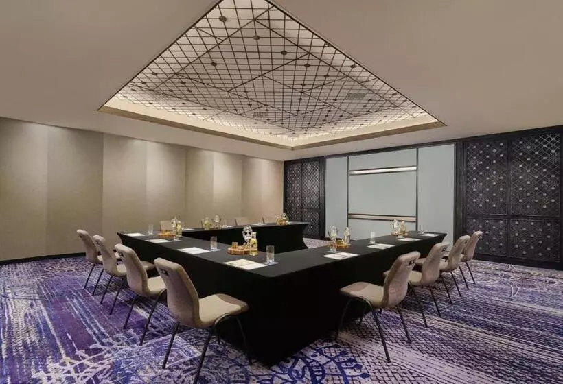 ホテル Renaissance Bali Nusa Dua Resort