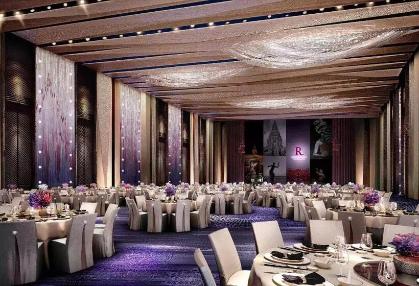 ホテル Renaissance Bali Nusa Dua Resort